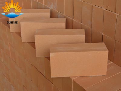 Factors that lead to erosion of glass furnace refractory bricks